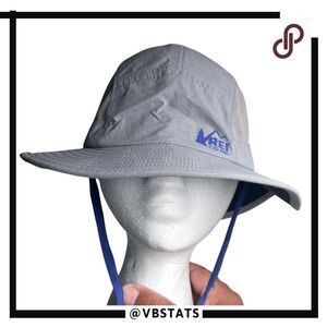 REI Co-op Boys Outdoor Mesh Chin Strap Bonnie Hat Light Gray